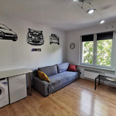 Small Apartament In Heart Of Boleslawiec City Zewnętrze zdjęcie